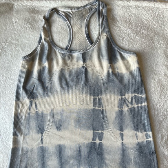 Lululemon Swiftly Tank Racerback dye - Picture 3 of 8